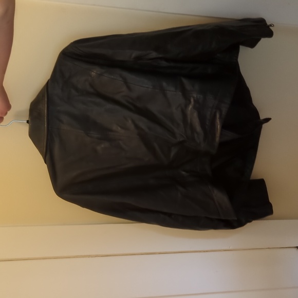 Able Leather Jacket - Picture 3 of 4